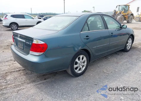 2005 Toyota Camry Xle from USA, damaged, VIN 4T1BE30K15U078201